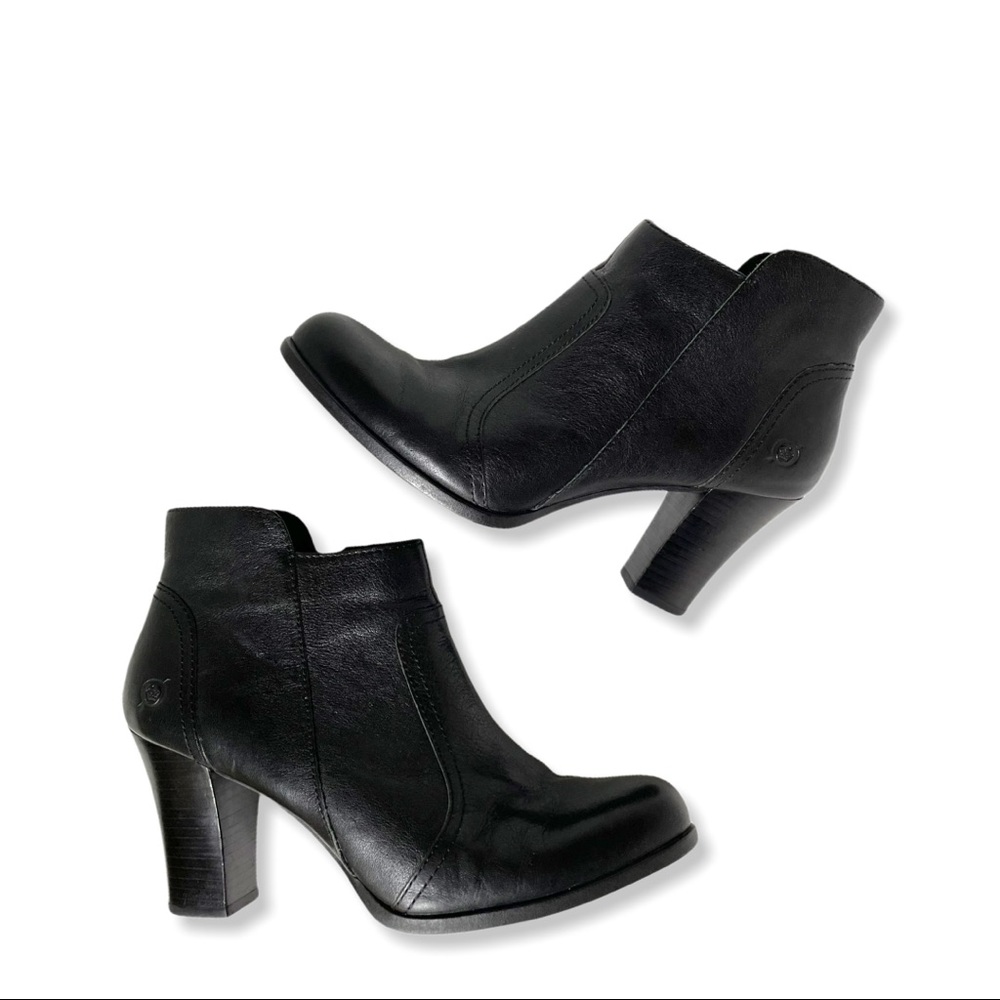 SOLD Born Claire Ankle Boots, Women’s size 7 1/2
